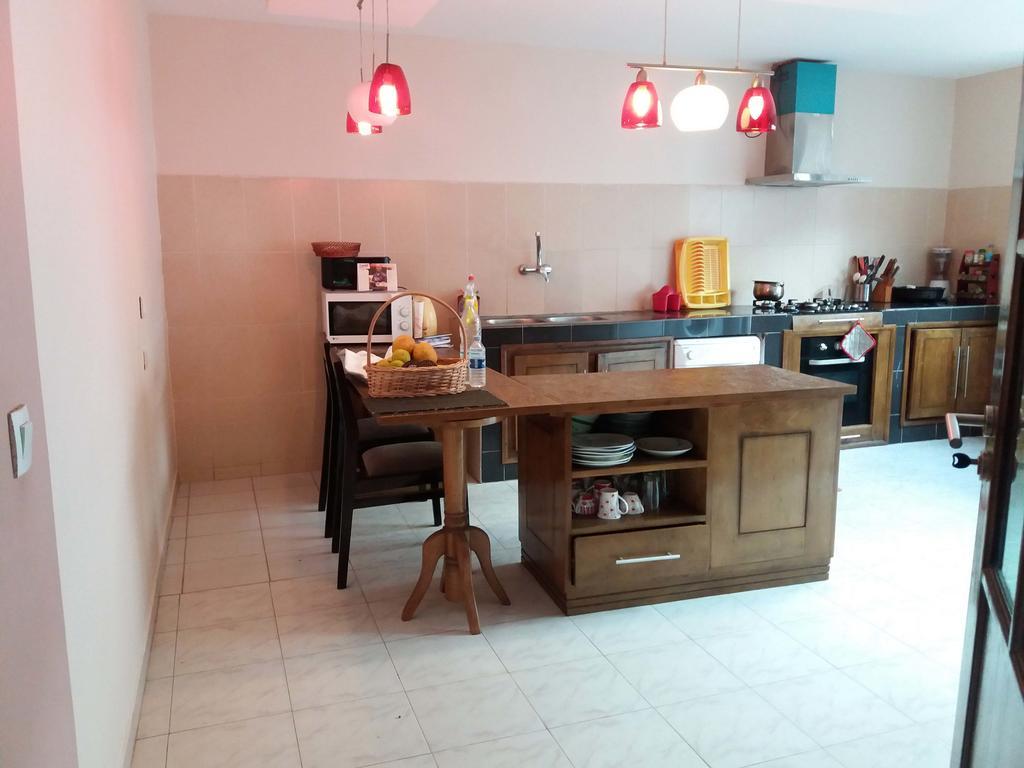 Maison Katia Abidjan Luaran gambar