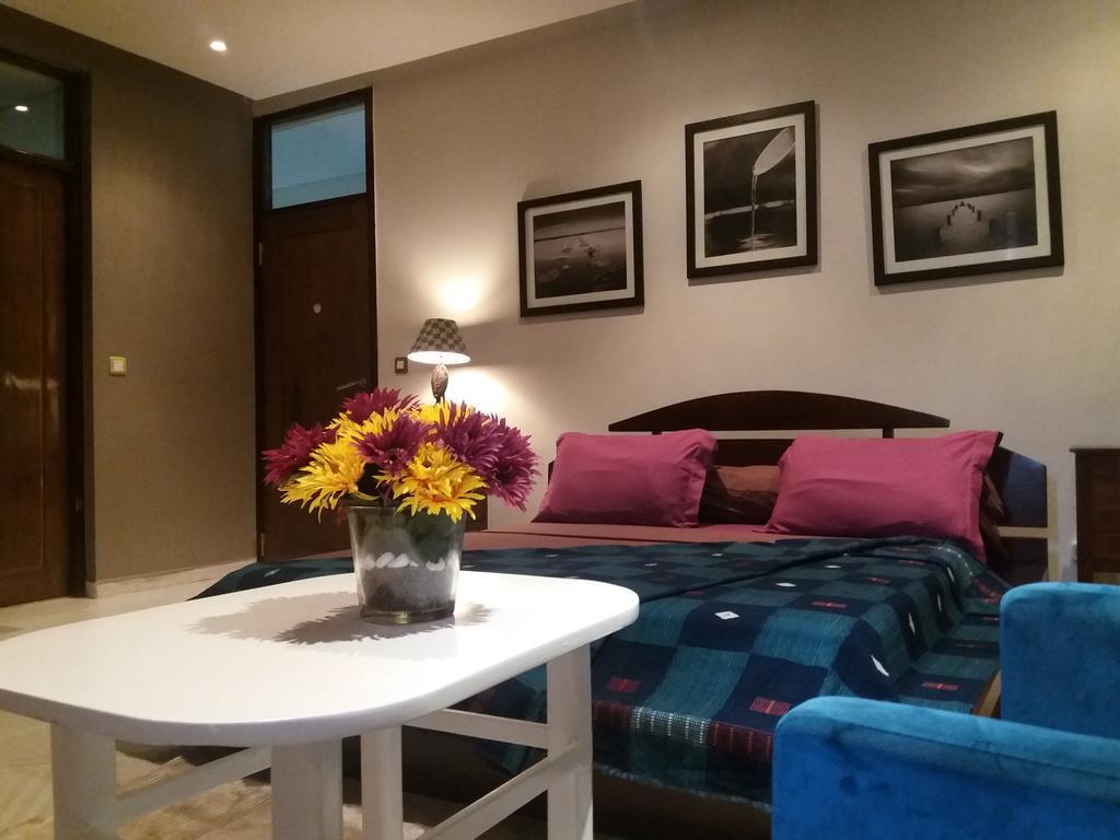 Maison Katia Abidjan Luaran gambar
